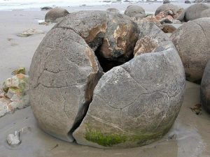 Las piedras Las esferas de piedra fueron halladas en 1939 y tienen un diámetro de entre 7 centímetros y 2,66 metros. de Diquís