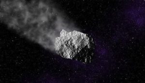 Decenas de miles de meteoros de más de 10 gramos de material caen a la Tierra cada año , aunque la gran mayoría caen sobre regiones rurales o oceánicas muy alejadas de la observación humana directa.