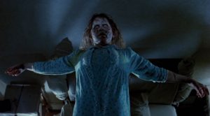 El Exorcista guarda un lugar especial en el imaginario colectivo, han pasado más de 40 años desde su estreno y, todavía hoy, es considerada como la mejor película de terror por lo que fue y supuso. Fue, además, la primera del género en optar al Óscar a mejor película, aunque tuvo que conformarse con el de mejor guion y mejor sonido. William Peter Blatty fue el autor de la novela homónima que inspiró el filme y se encargó de escribir el oscarizado guion. Sin embargo, a pesar del indudable éxito del Exorcista, las personas involucradas en el filme no tuvieron tanta suerte.