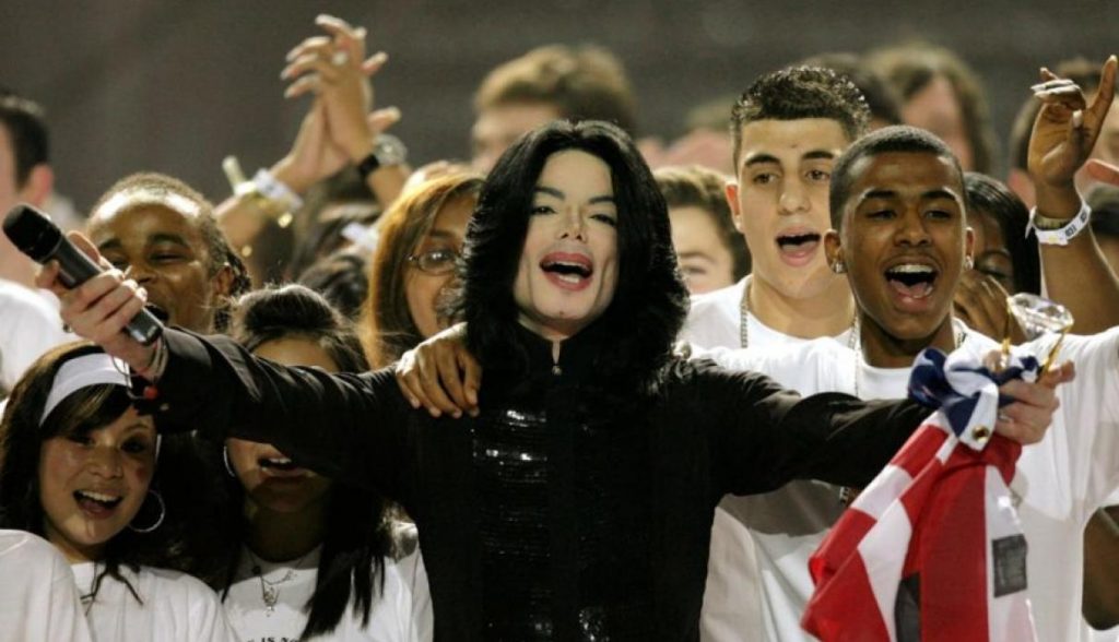 Musicalmente inalcanzable, la vida personal de Michael Jackson y las acusaciones en su contra debilitan su legado.