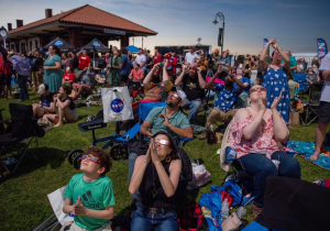 eclipse solar total 2026, eclipse España 2026, eclipse 12 de agosto 2026, dónde ver el eclipse, horario eclipse solar, astronomía España, Perseidas 2026, corona solar, eclipse histórico, EDENEX, ciencia, cielo nocturno.